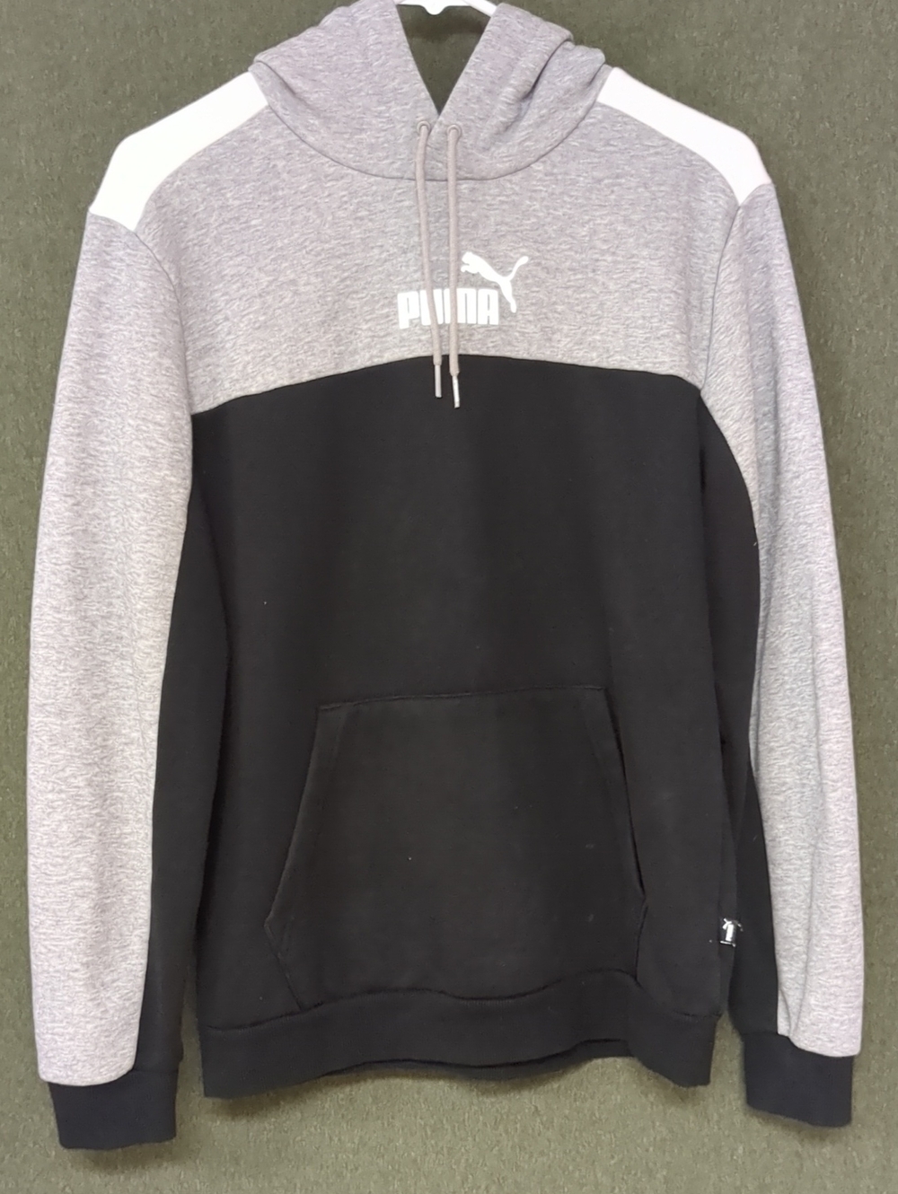 Puma Colorblock Hoodie Black & Gray Size Small Like New